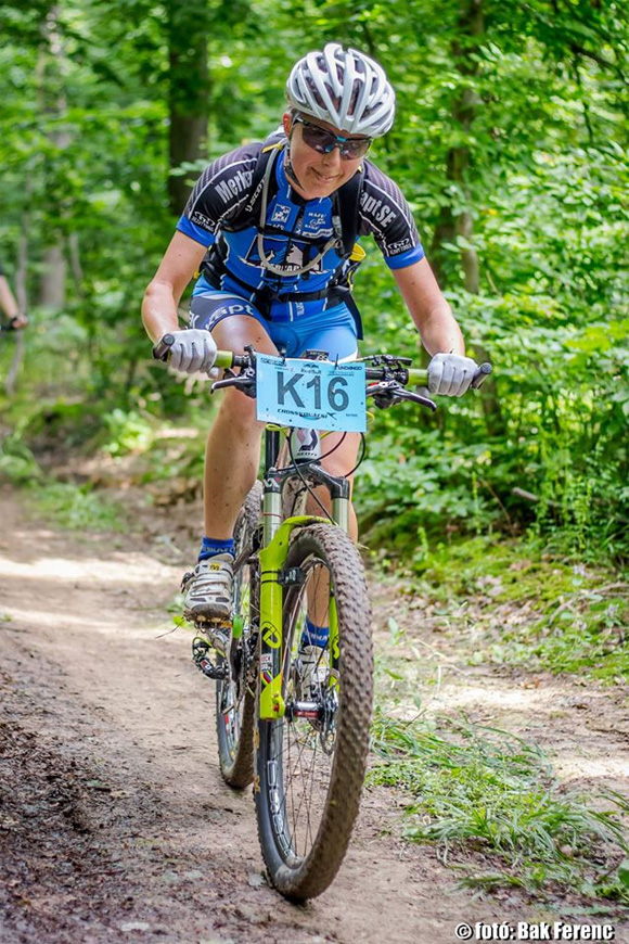 crosskovacsi_2016_1 crosskovacsi_2016_1